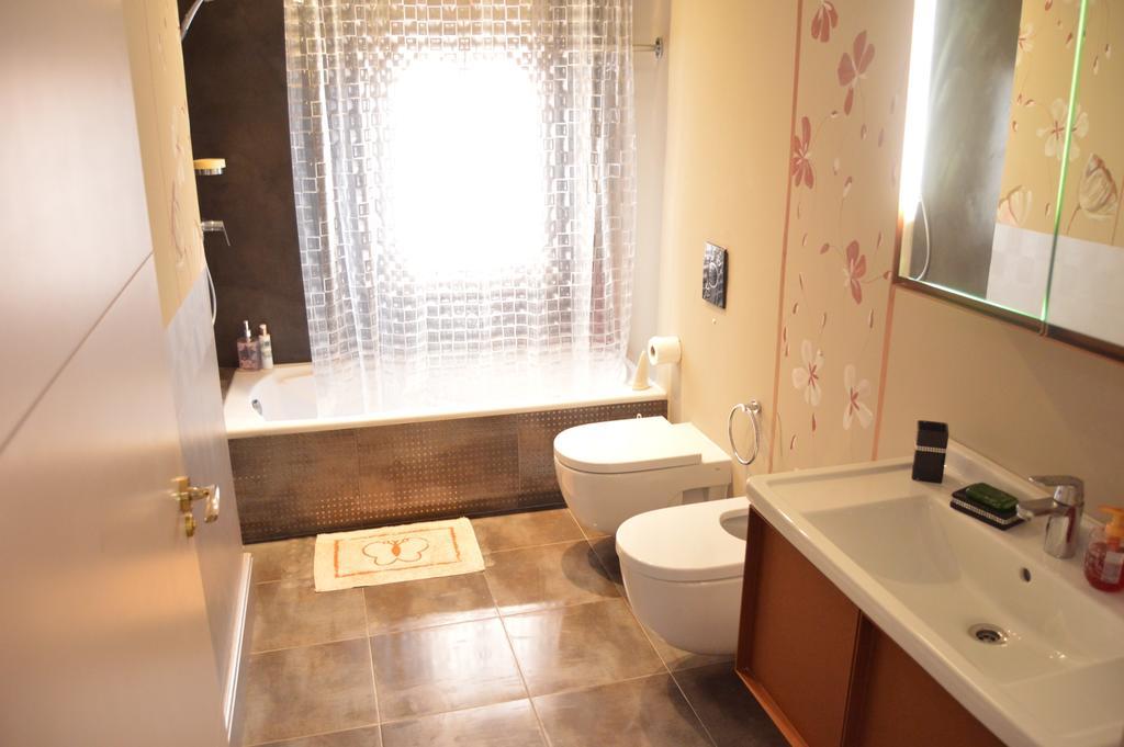Tarragona Suites Prat De La Riba Buitenkant foto