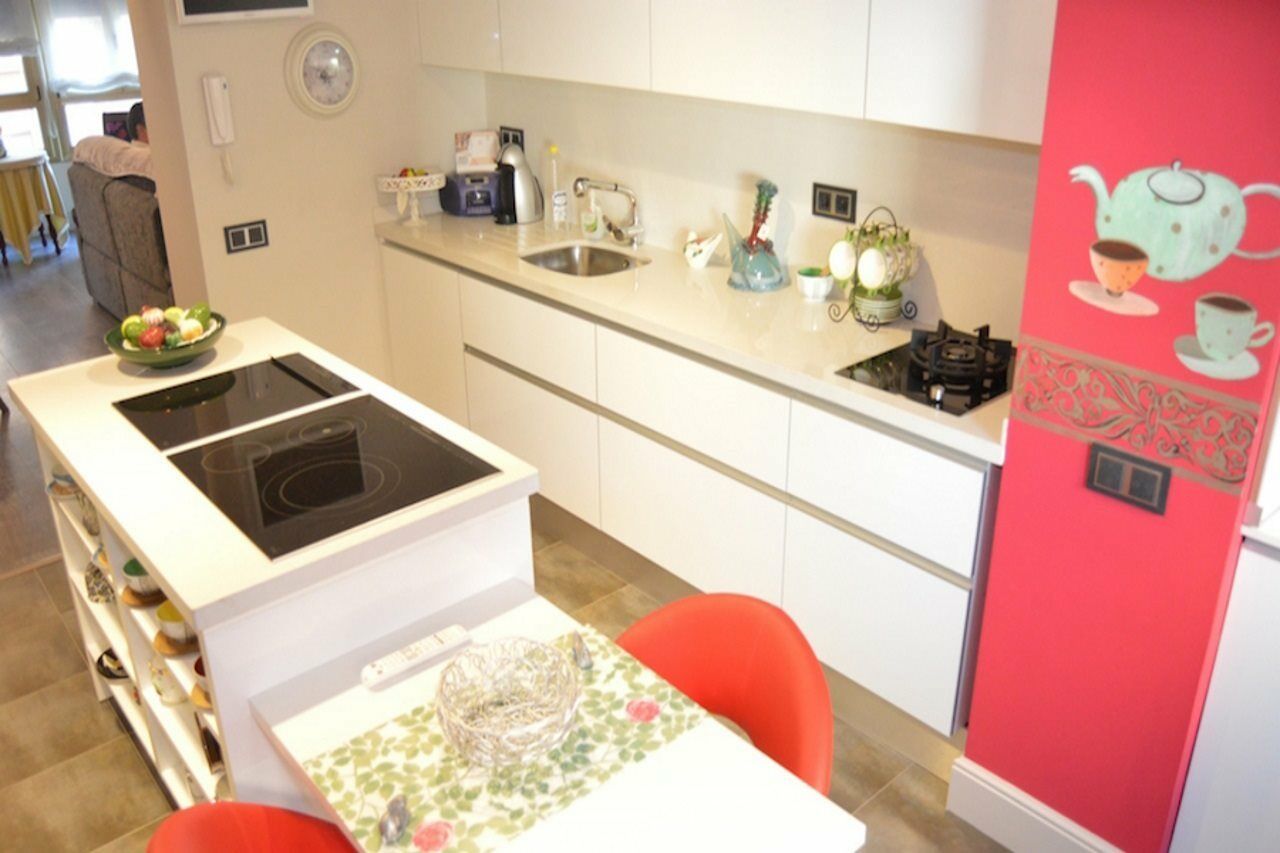 Tarragona Suites Prat De La Riba Buitenkant foto